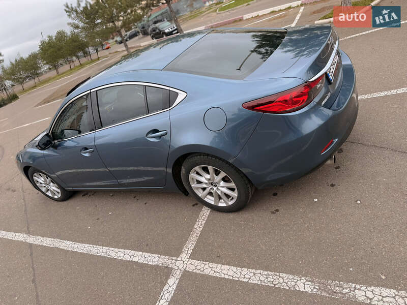 Седан Mazda 6 2015 в Николаеве
