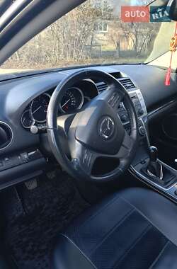 Седан Mazda 6 2008 в Ватутино
