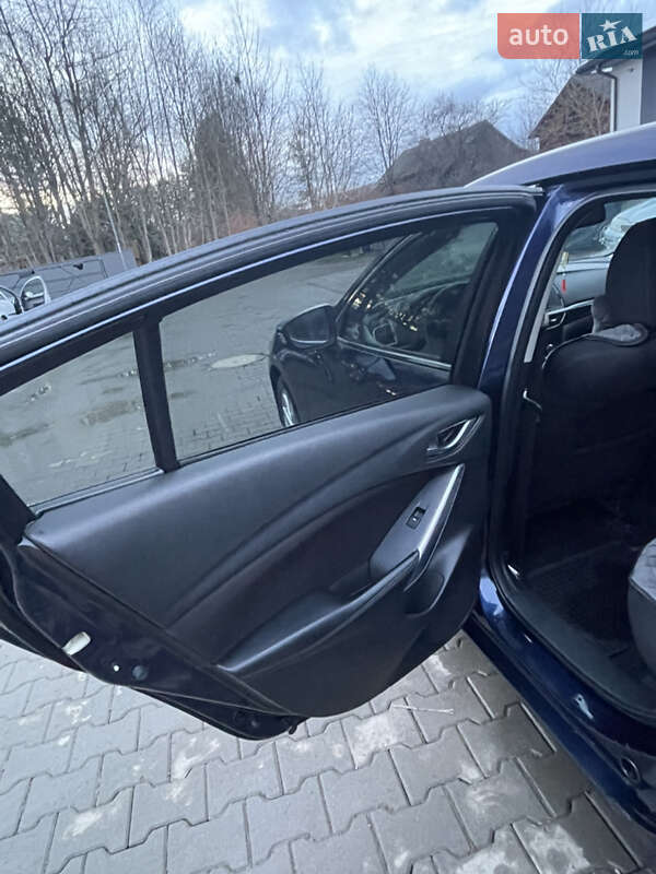 Седан Mazda 6 2012 в Ивано-Франковске