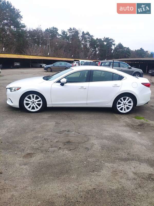Седан Mazda 6 2014 в Києві