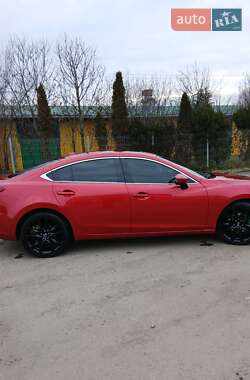 Седан Mazda 6 2015 в Надворной