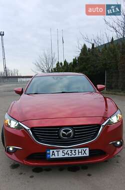 Седан Mazda 6 2015 в Надворной