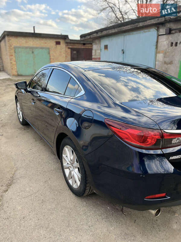 Седан Mazda 6 2015 в Нікополі