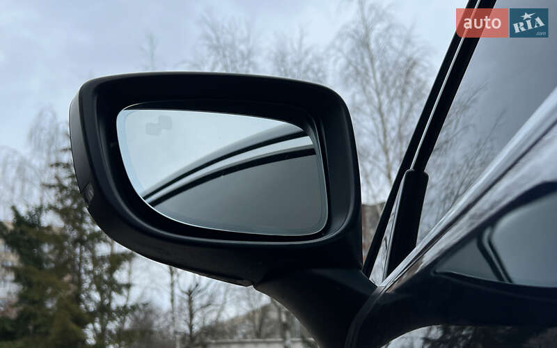 Седан Mazda 6 2017 в Львові