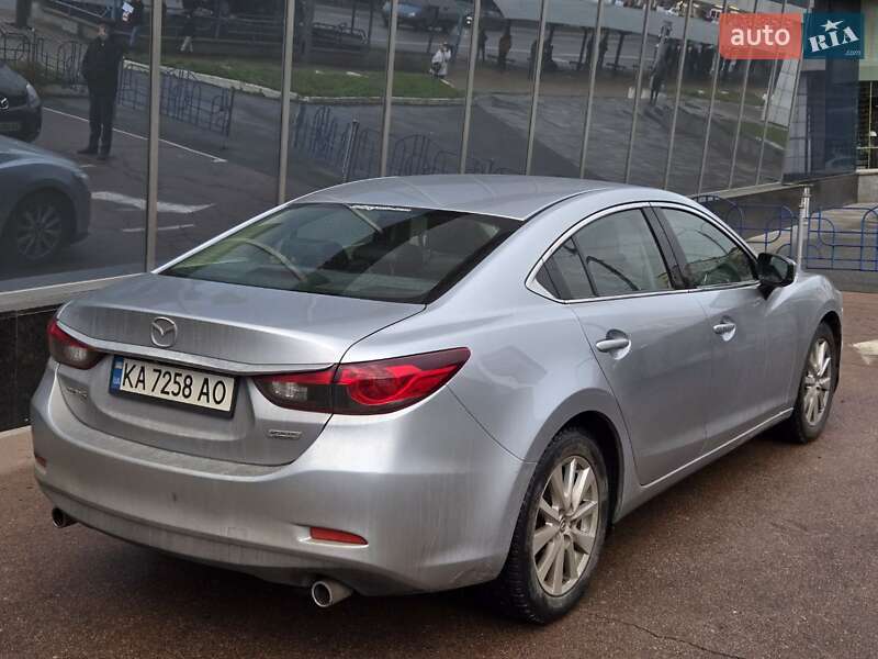 Седан Mazda 6 2016 в Киеве