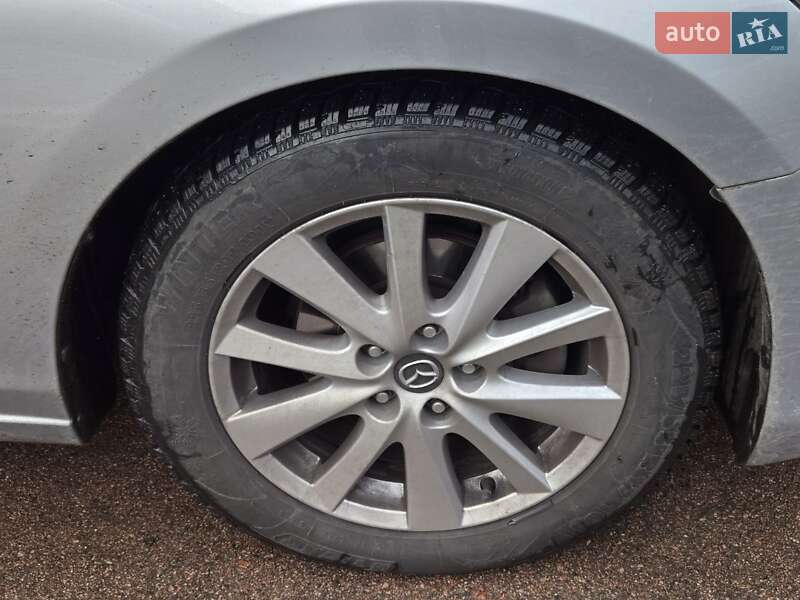 Седан Mazda 6 2016 в Киеве