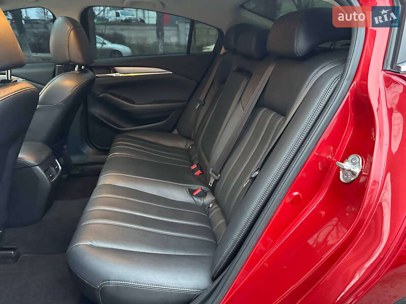 Седан Mazda 6 2018 в Дніпрі