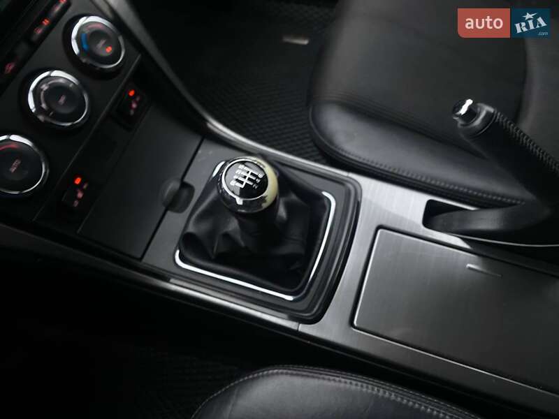 Универсал Mazda 6 2010 в Львове