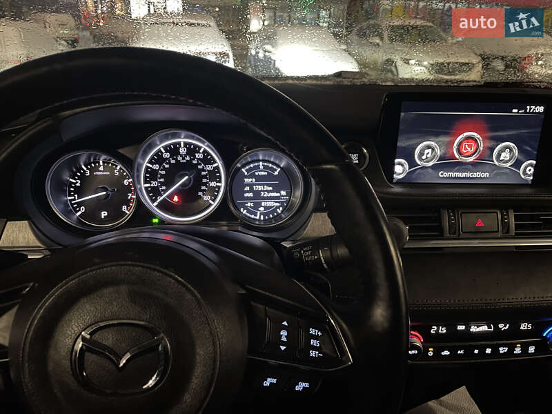 Седан Mazda 6 2020 в Вишневом