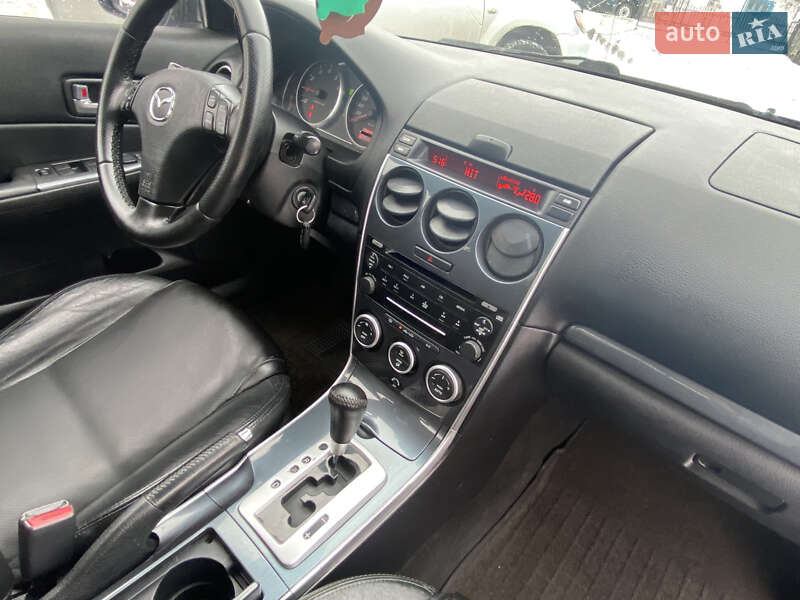 Седан Mazda 6 2005 в Ковелі