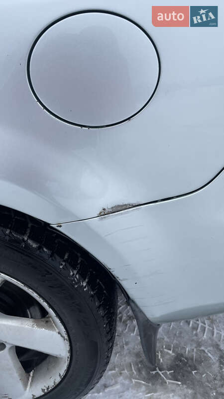 Седан Mazda 6 2004 в Львове