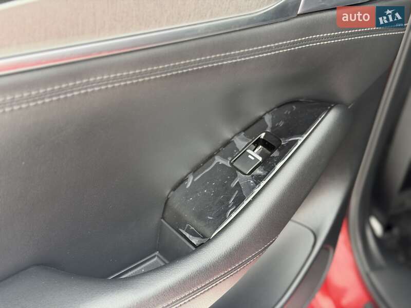 Седан Mazda 6 2021 в Днепре