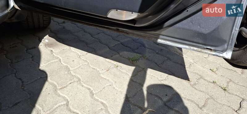 Универсал Mazda 6 2003 в Киеве