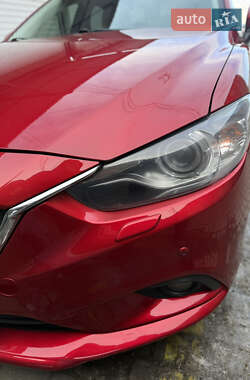 Седан Mazda 6 2013 в Черновцах