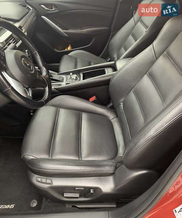 Седан Mazda 6 2016 в Николаеве