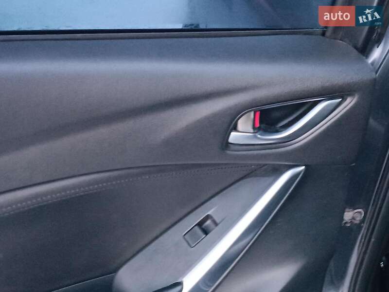 Седан Mazda 6 2014 в Львове