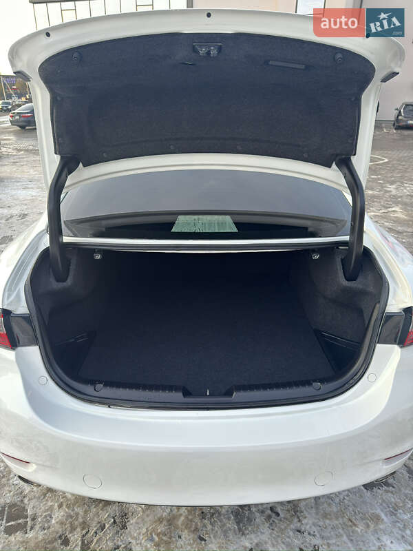 Седан Mazda 6 2021 в Ровно