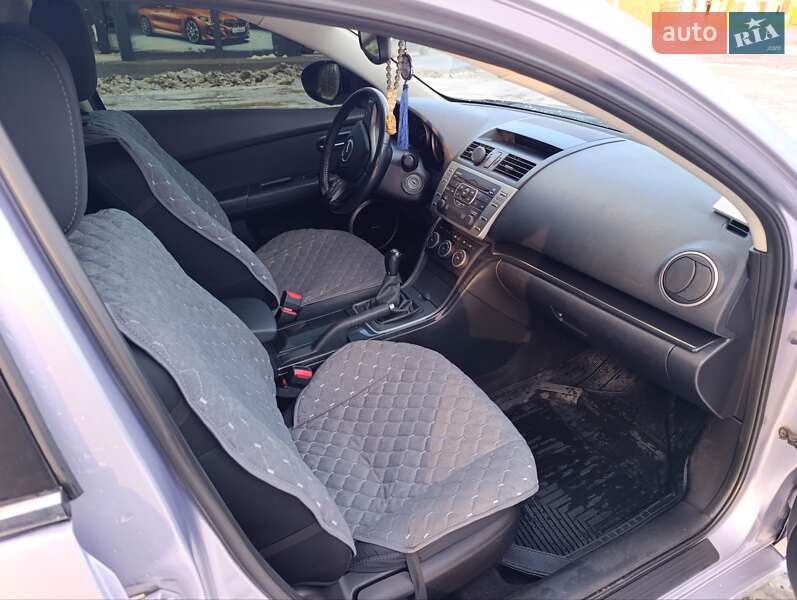 Лифтбек Mazda 6 2009 в Дрогобыче