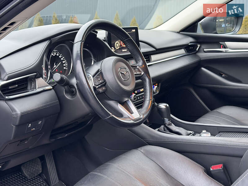 Седан Mazda 6 2018 в Ужгороде