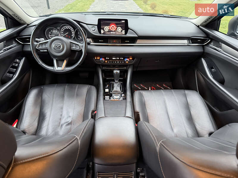Седан Mazda 6 2018 в Ужгороде
