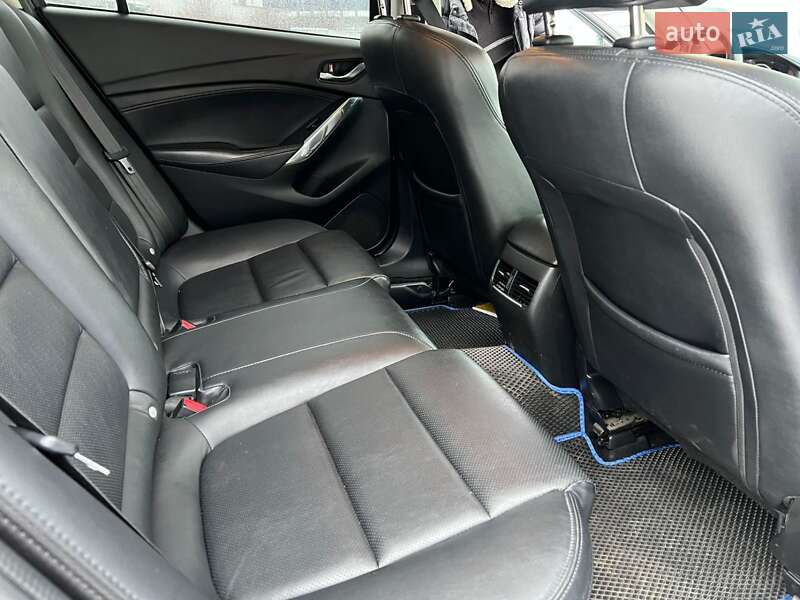 Седан Mazda 6 2017 в Луцьку