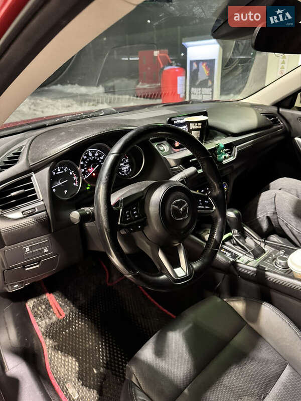 Седан Mazda 6 2016 в Киеве