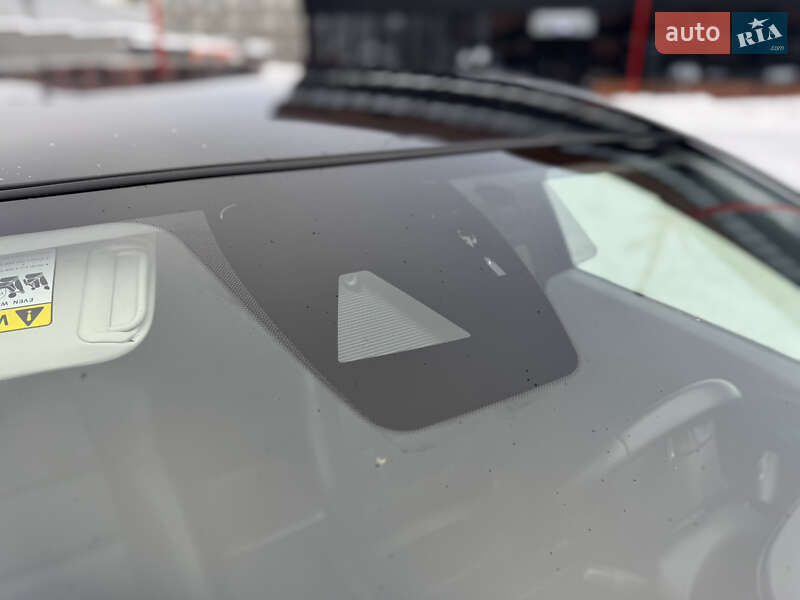 Седан Mazda 6 2016 в Киеве