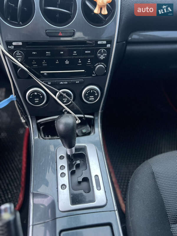 Седан Mazda 6 2006 в Вознесенске