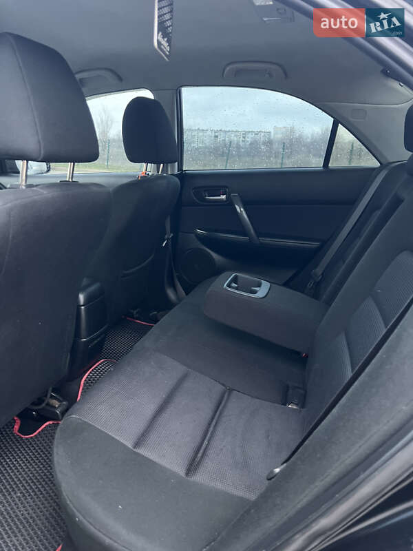 Седан Mazda 6 2006 в Вознесенске