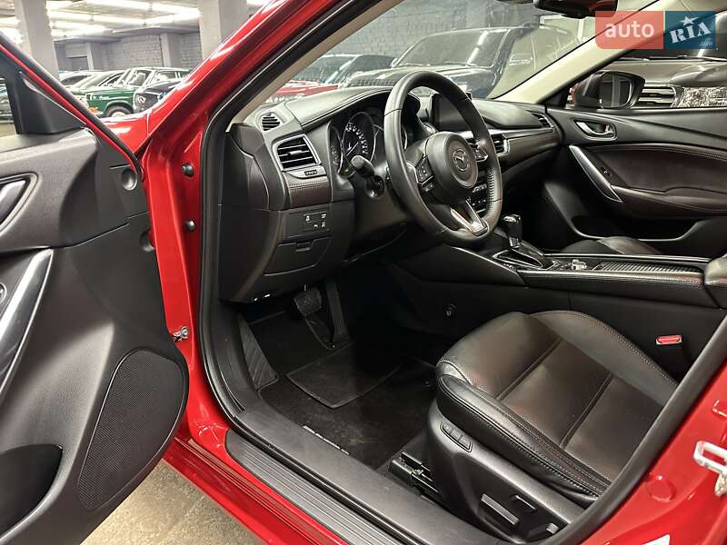 Седан Mazda 6 2017 в Харькове