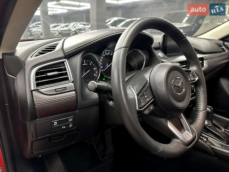 Седан Mazda 6 2017 в Харькове