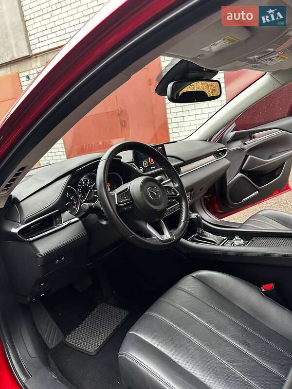 Седан Mazda 6 2019 в Киеве