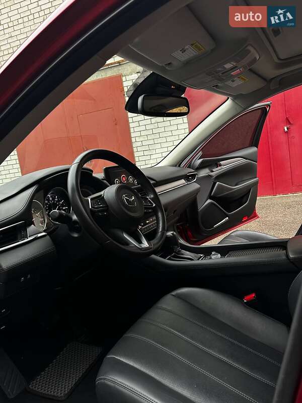 Седан Mazda 6 2019 в Киеве