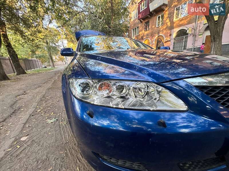 Лифтбек Mazda 6 2004 в Днепре