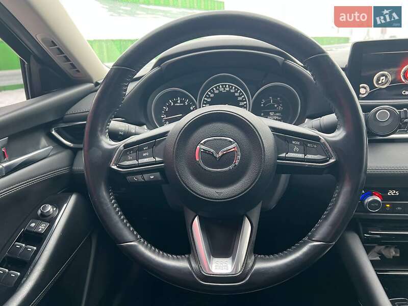 Седан Mazda 6 2019 в Киеве
