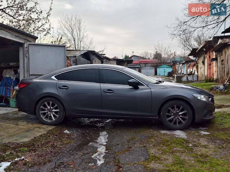 Седан Mazda 6 2017 в Днепре