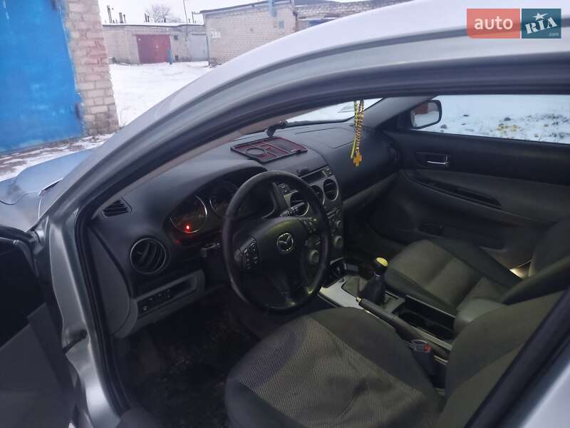 Седан Mazda 6 2003 в Вольногорске