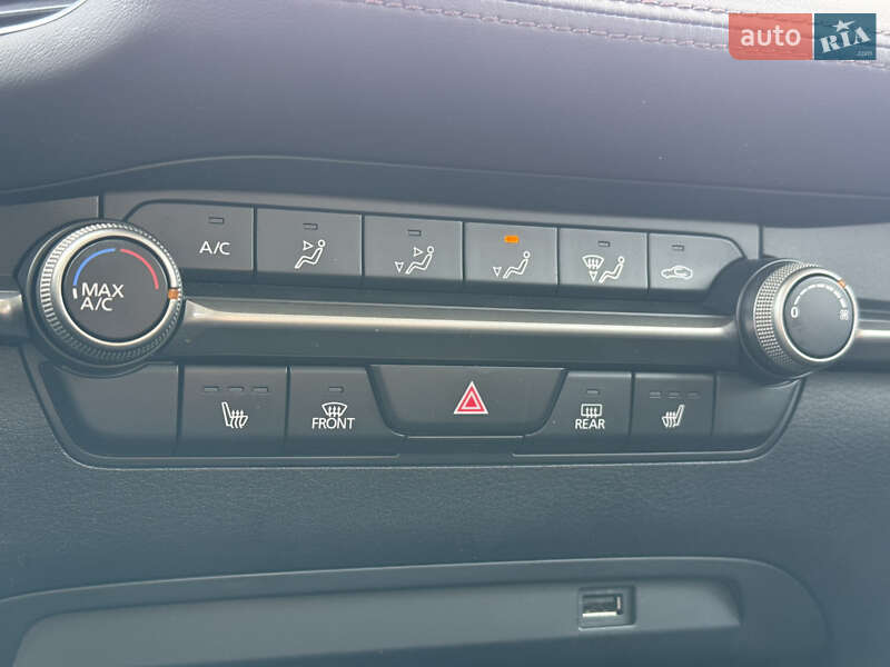 Седан Mazda 6 2019 в Киеве