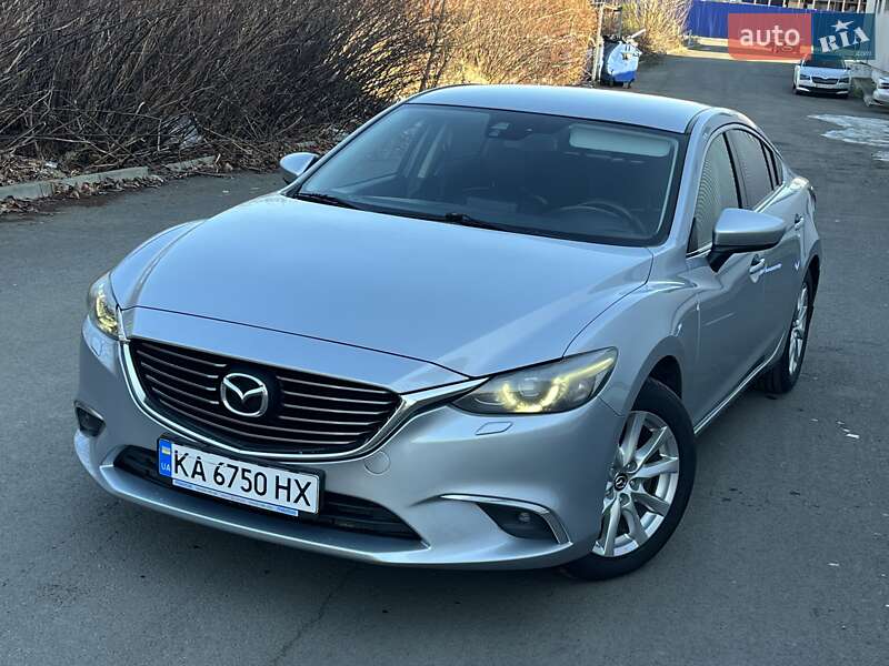 Седан Mazda 6 2016 в Мукачево