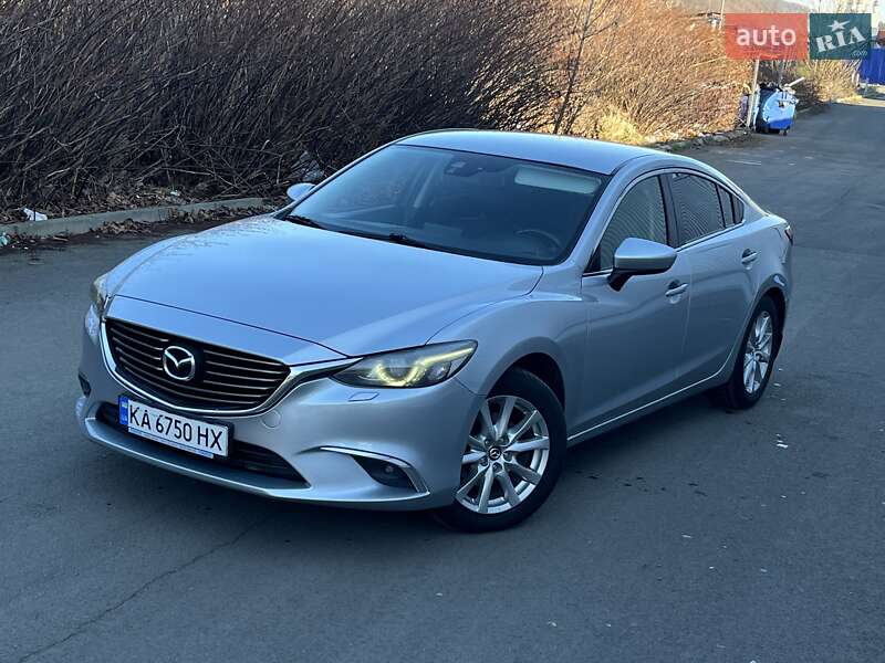 Седан Mazda 6 2016 в Мукачево