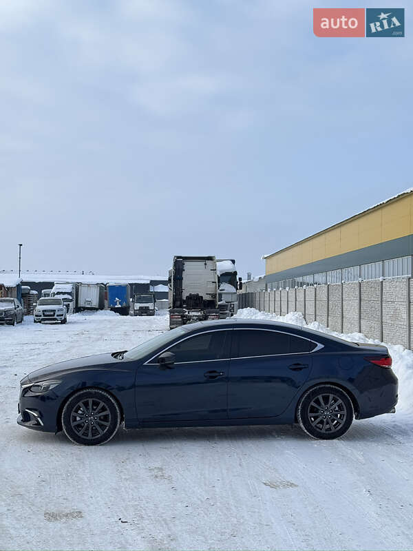 Седан Mazda 6 2016 в Ровно