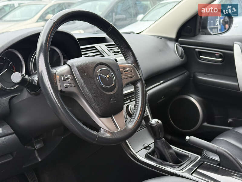 Універсал Mazda 6 2008 в Рівному