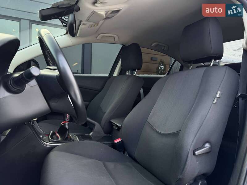 Седан Mazda 6 2008 в Ровно