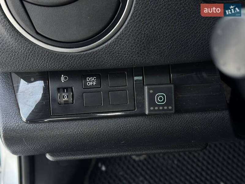 Седан Mazda 6 2008 в Ровно