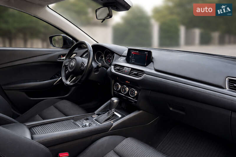 Седан Mazda 6 2016 в Одессе