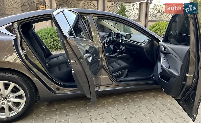 Седан Mazda 6 2016 в Одессе