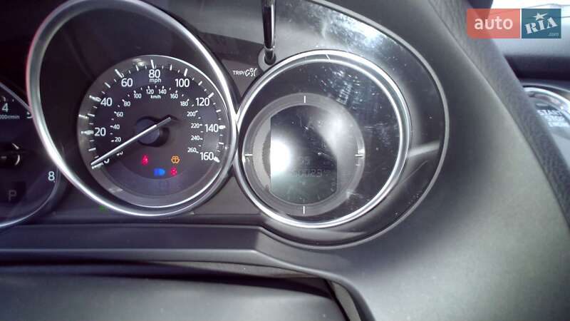 Седан Mazda 6 2016 в Сумах