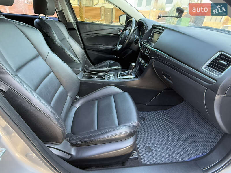Седан Mazda 6 2014 в Борисполе