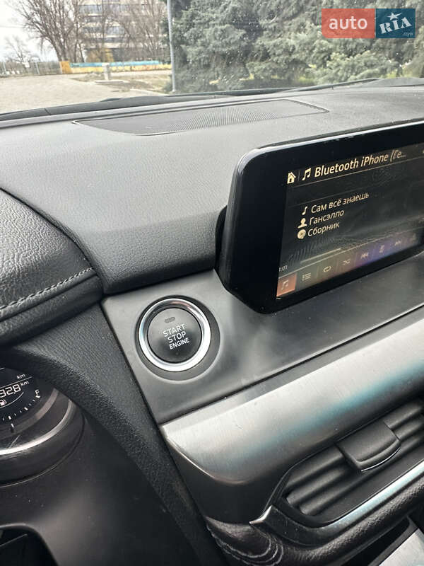 Седан Mazda 6 2016 в Дніпрі