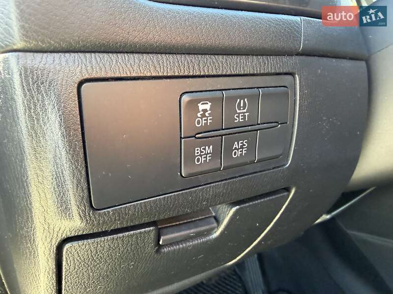 Седан Mazda 6 2012 в Львові